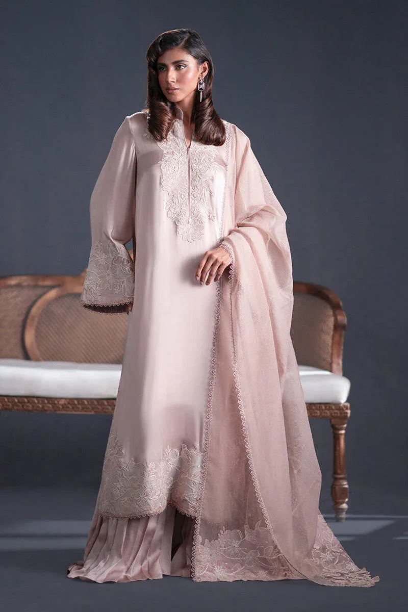 MNR | Chai Coffee Luxury Pret | Tea Rose - Rang-e-Khaas