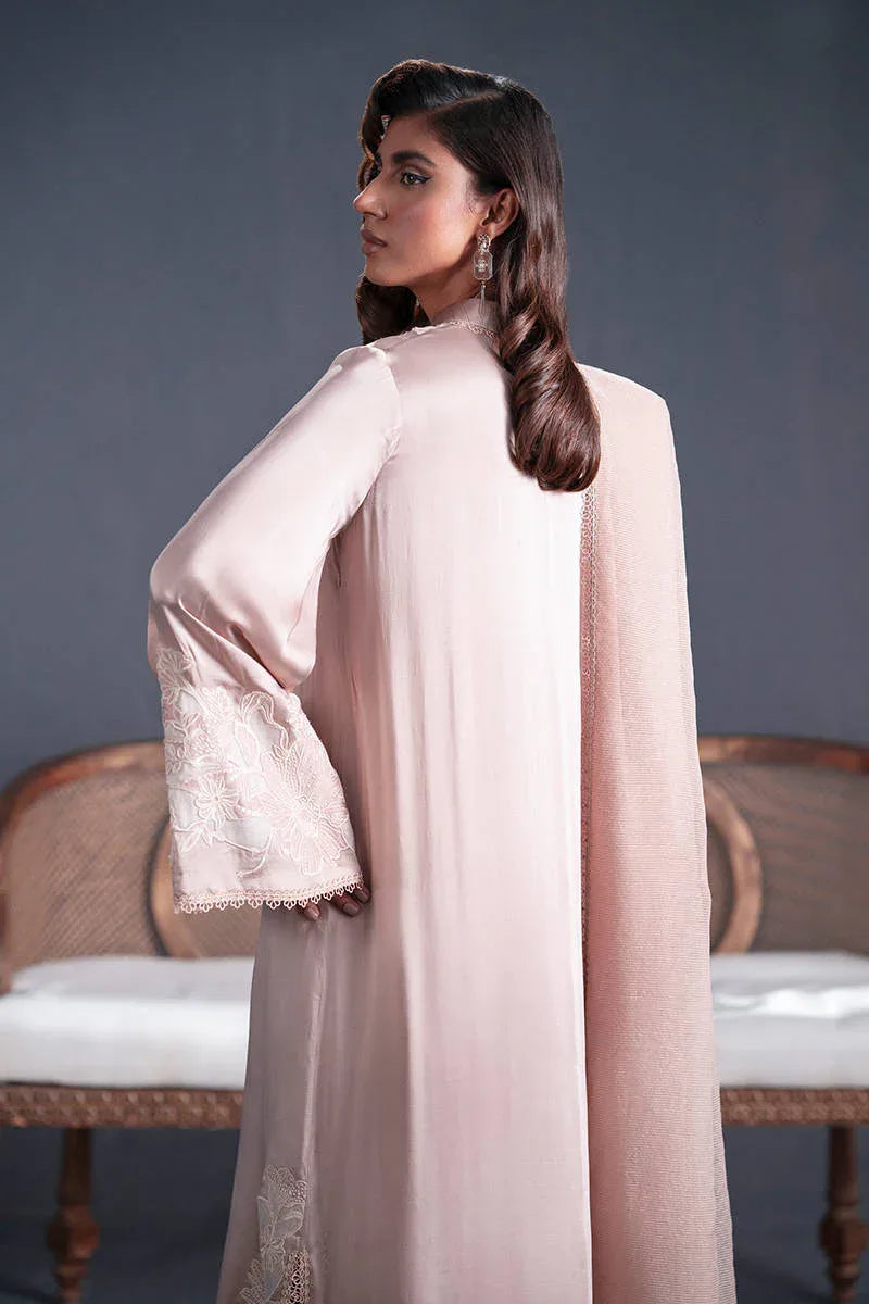 MNR | Chai Coffee Luxury Pret | Tea Rose - Rang-e-Khaas