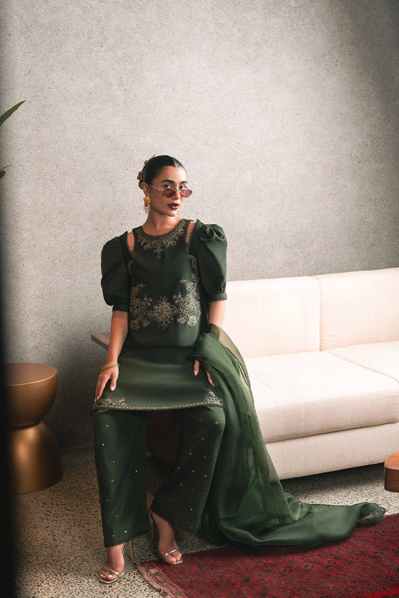 MNR | Chaye Coffee Luxury Pret | Jade Jewel - Rang-e-Khaas