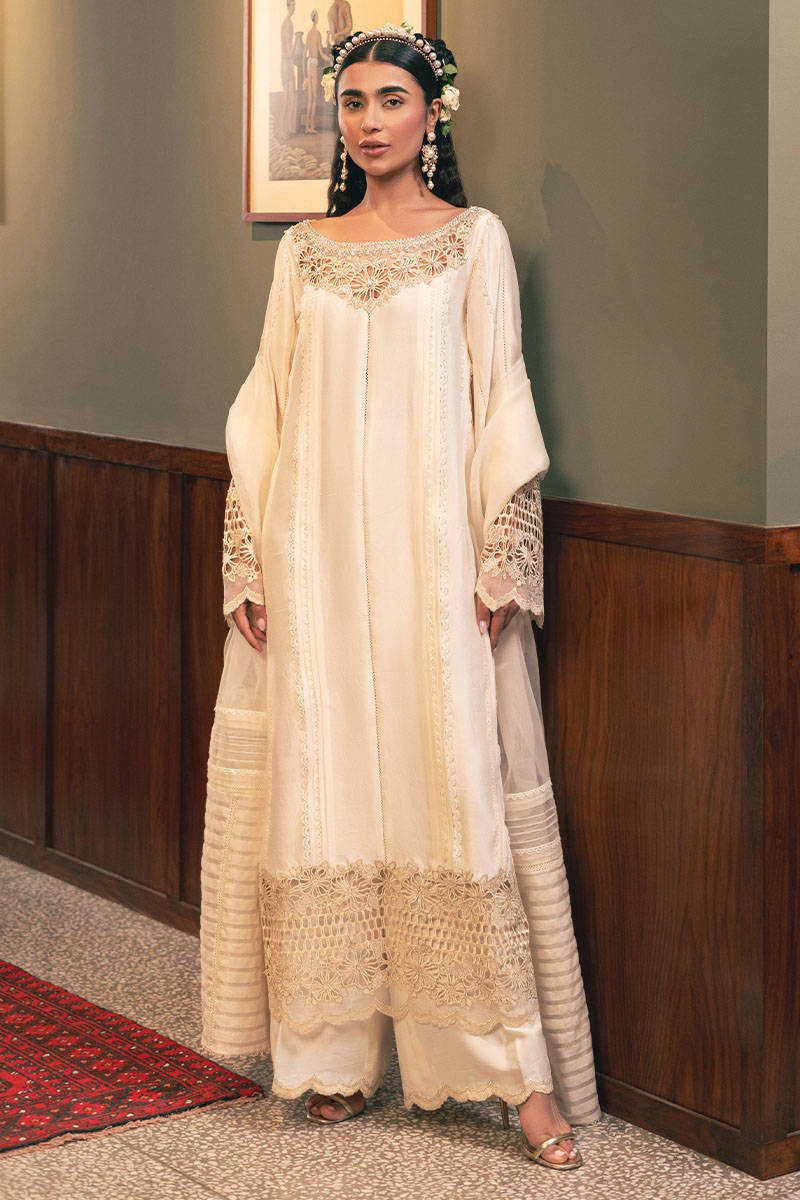 MNR | Chaye Coffee Luxury Pret | Snowy Whisper - Rang-e-Khaas