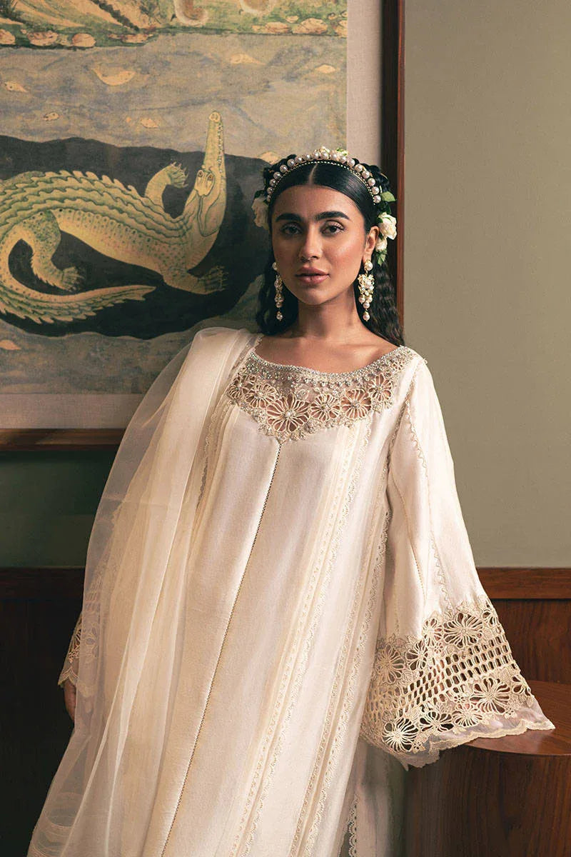 MNR | Chaye Coffee Luxury Pret | Snowy Whisper - Rang-e-Khaas