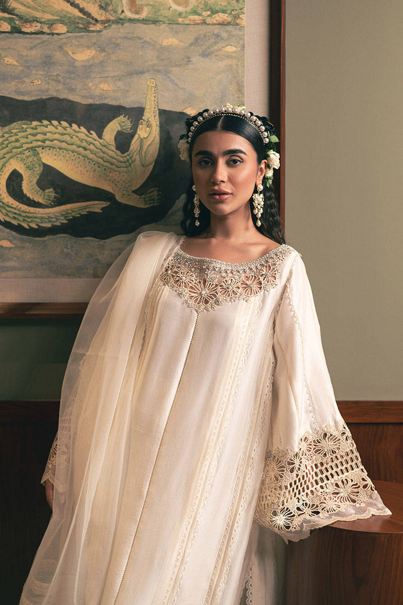 MNR | Chaye Coffee Luxury Pret | Snowy Whisper - Rang-e-Khaas