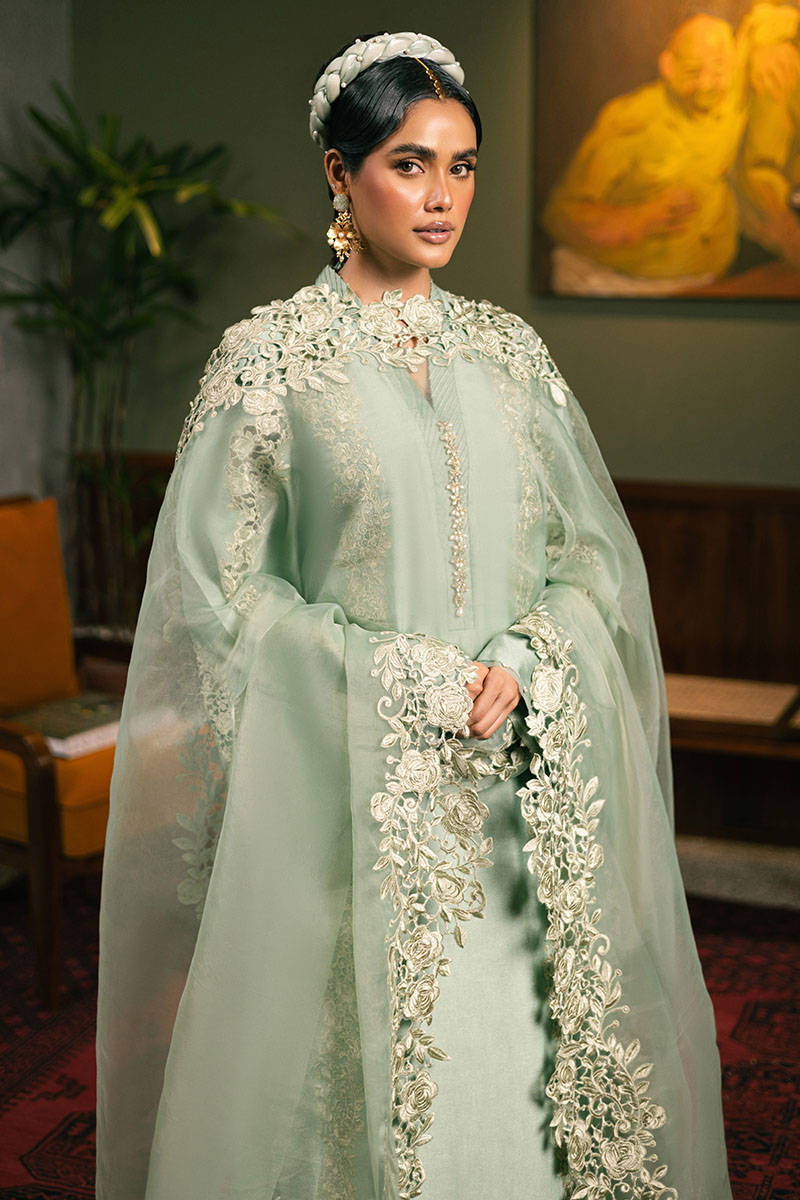 MNR | Chaye Coffee Luxury Pret | Star Gazer - Rang-e-Khaas