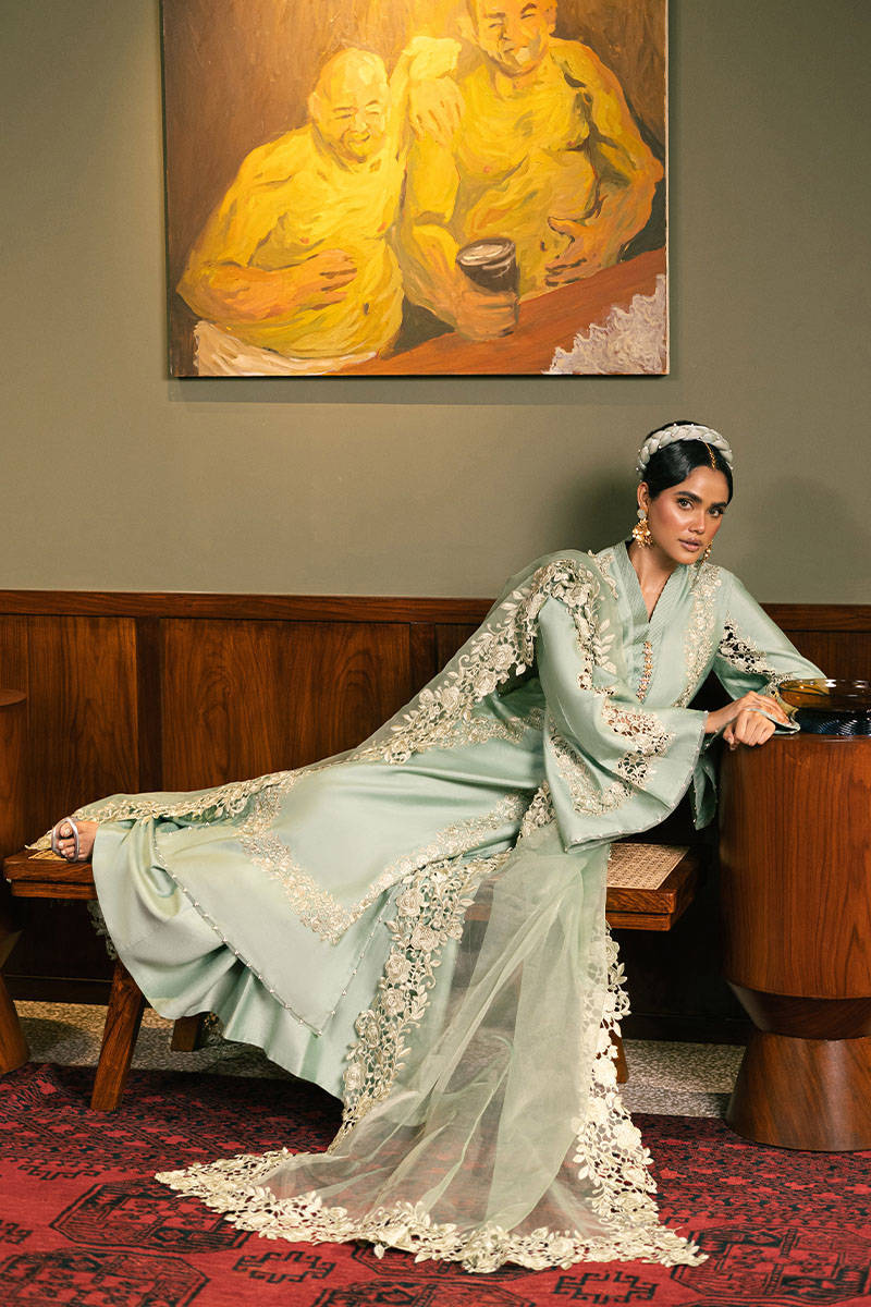 MNR | Chaye Coffee Luxury Pret | Star Gazer - Rang-e-Khaas