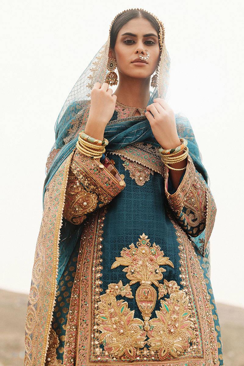 MNR | Gehraiyaan Shaadi Collection | Anabiya - Rang-e-Khaas