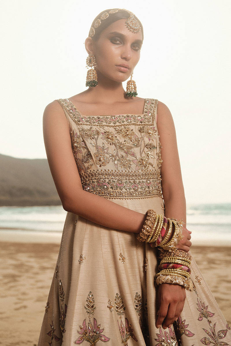 MNR | Gehraiyaan Shaadi Collection | Armala - Rang-e-Khaas