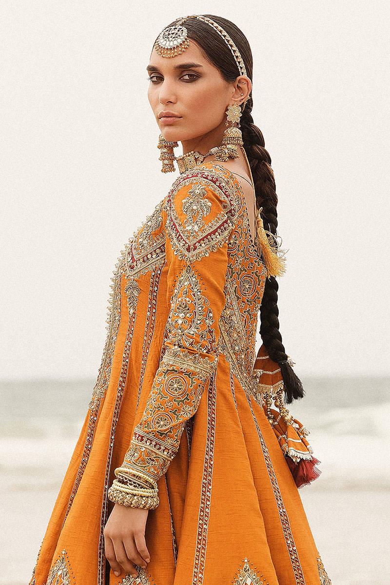 MNR | Gehraiyaan Shaadi Collection | Famiya - Rang-e-Khaas
