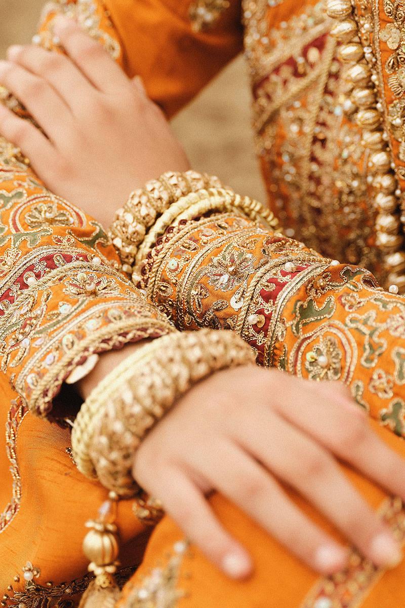 MNR | Gehraiyaan Shaadi Collection | Famiya - Rang-e-Khaas