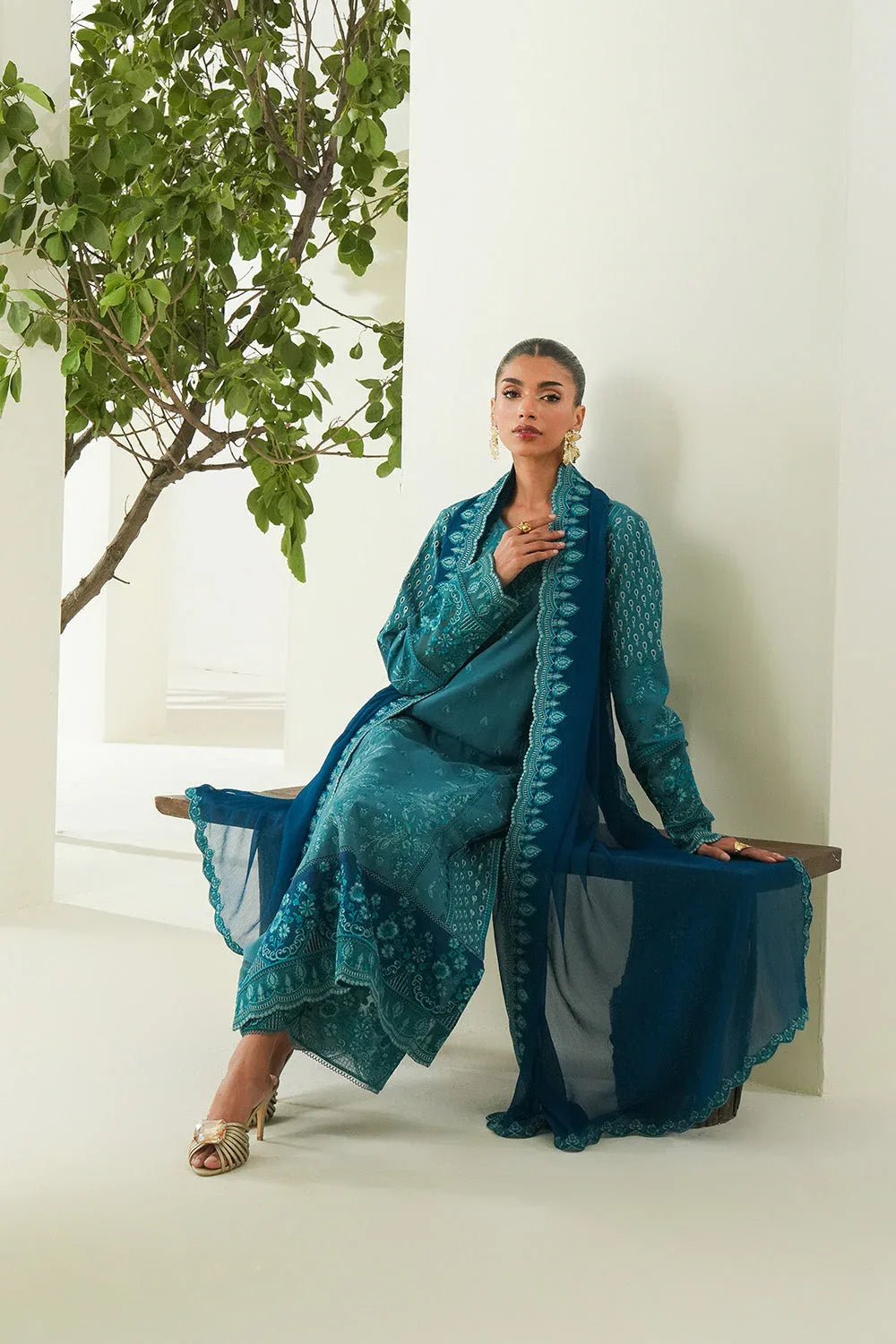 Maryum N Maria | Soiree Lawn | Freesia - Rang-e-Khaas
