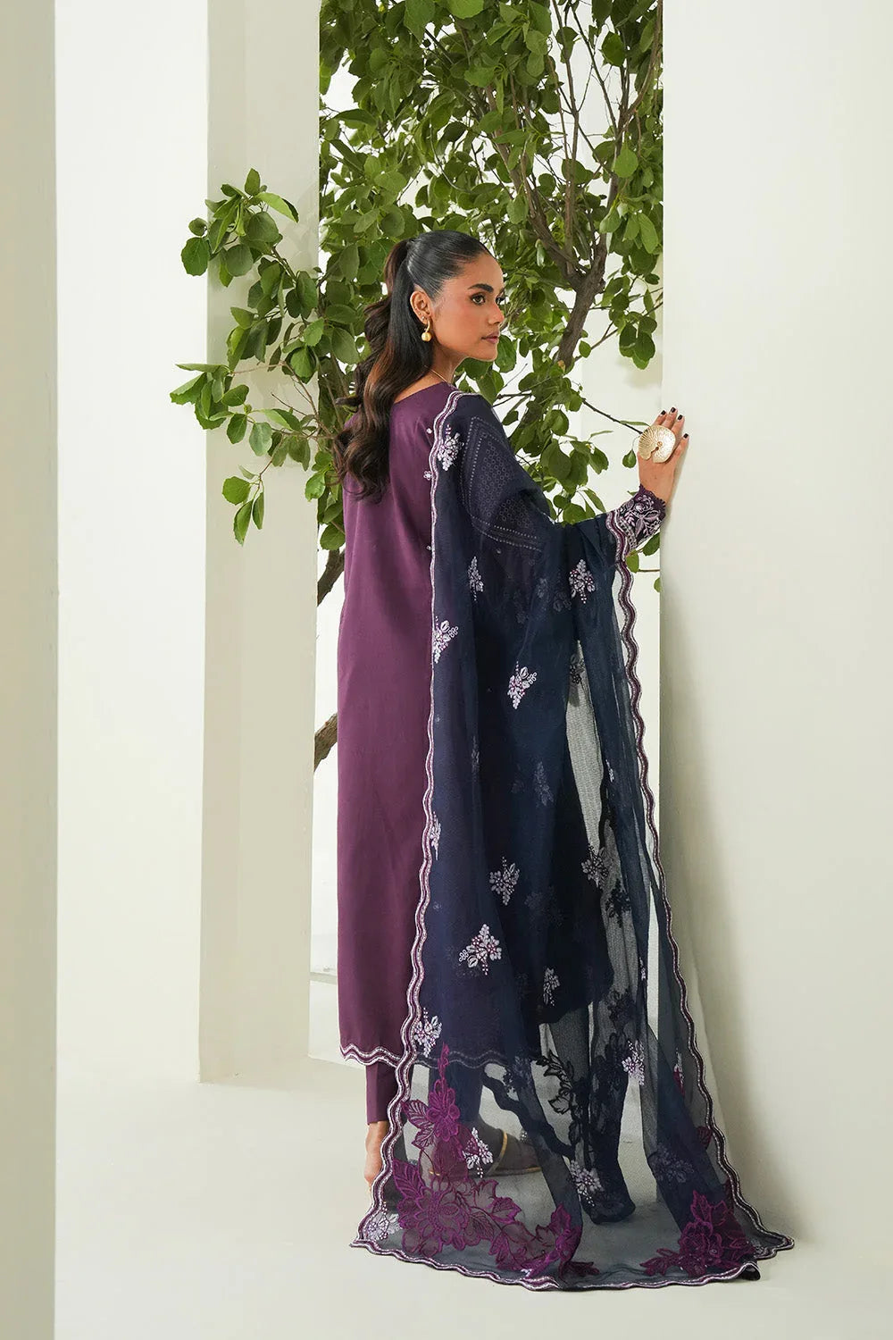 Maryum N Maria | Soiree Lawn | Sweet Pea - Rang-e-Khaas