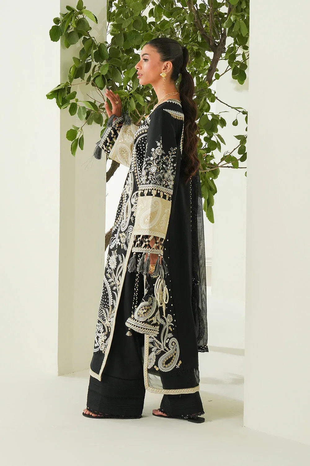 Maryum N Maria | Soiree Lawn |Mirage - Rang-e-Khaas