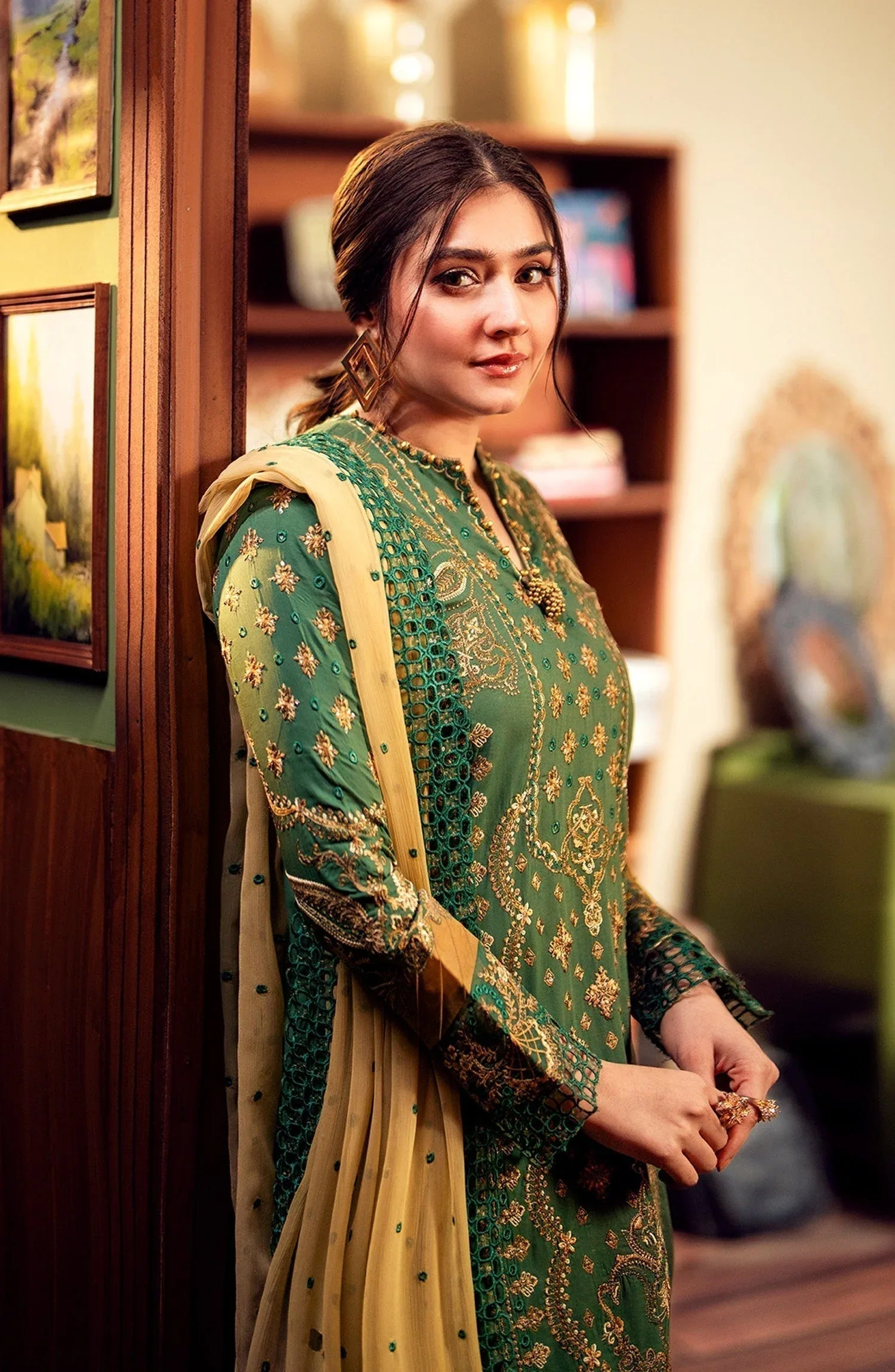 Maryum N Maria | Luxury Lawn 24 | Dure - Rang-e-Khaas