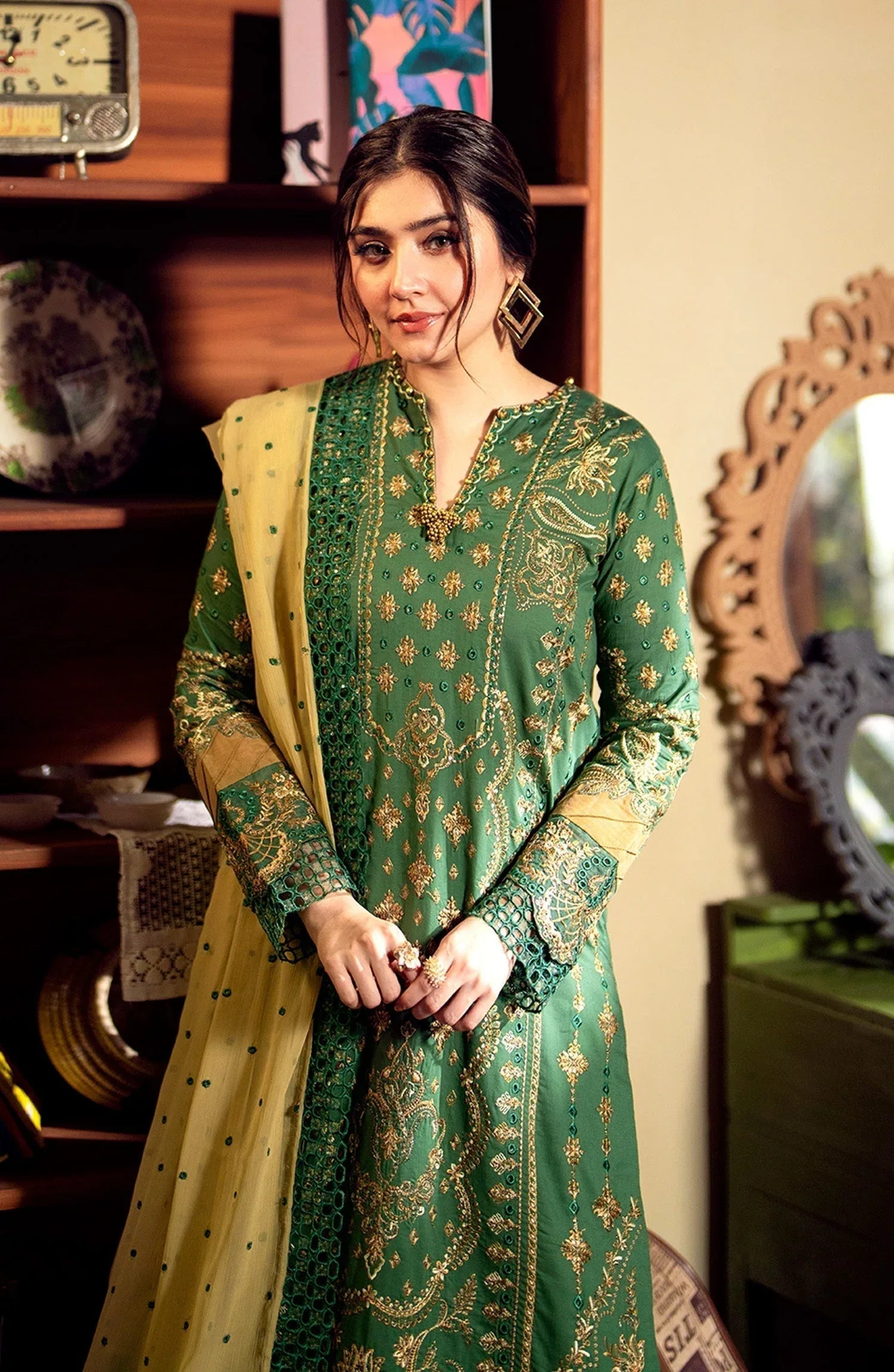 Maryum N Maria | Luxury Lawn 24 | Dure - Rang-e-Khaas