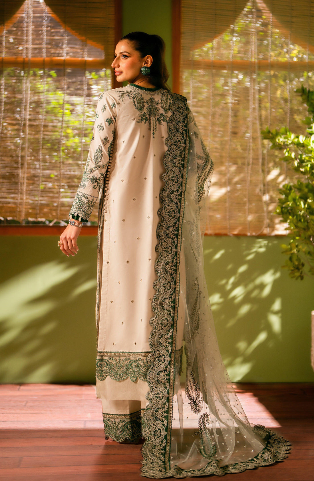 Maryum N Maria | Luxury Lawn 24 | Nubia - Rang-e-Khaas