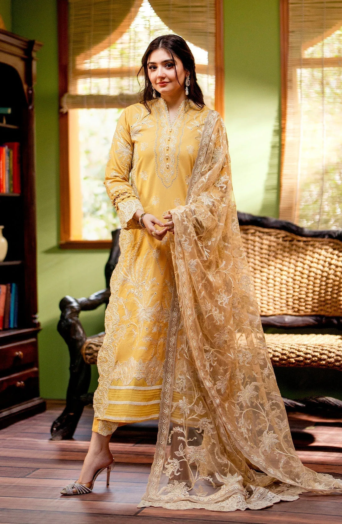 Maryum N Maria | Luxury Lawn 24 | Lamya - Rang-e-Khaas