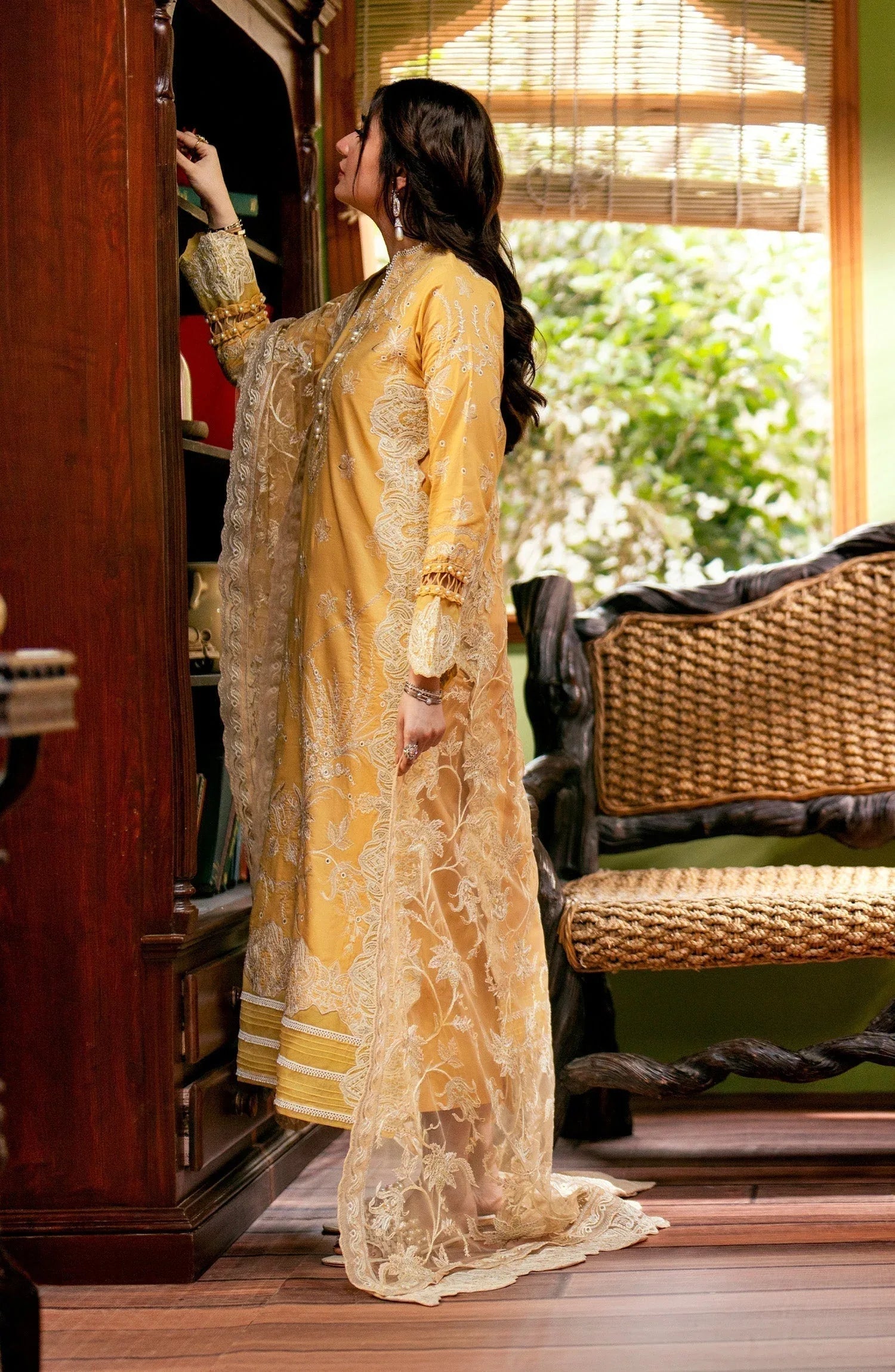 Maryum N Maria | Luxury Lawn 24 | Lamya - Rang-e-Khaas