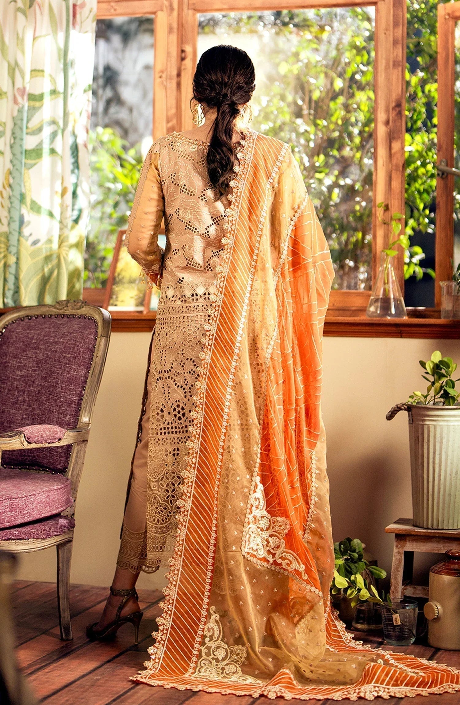 Maryum N Maria | Luxury Lawn 24 | Nora - Rang-e-Khaas