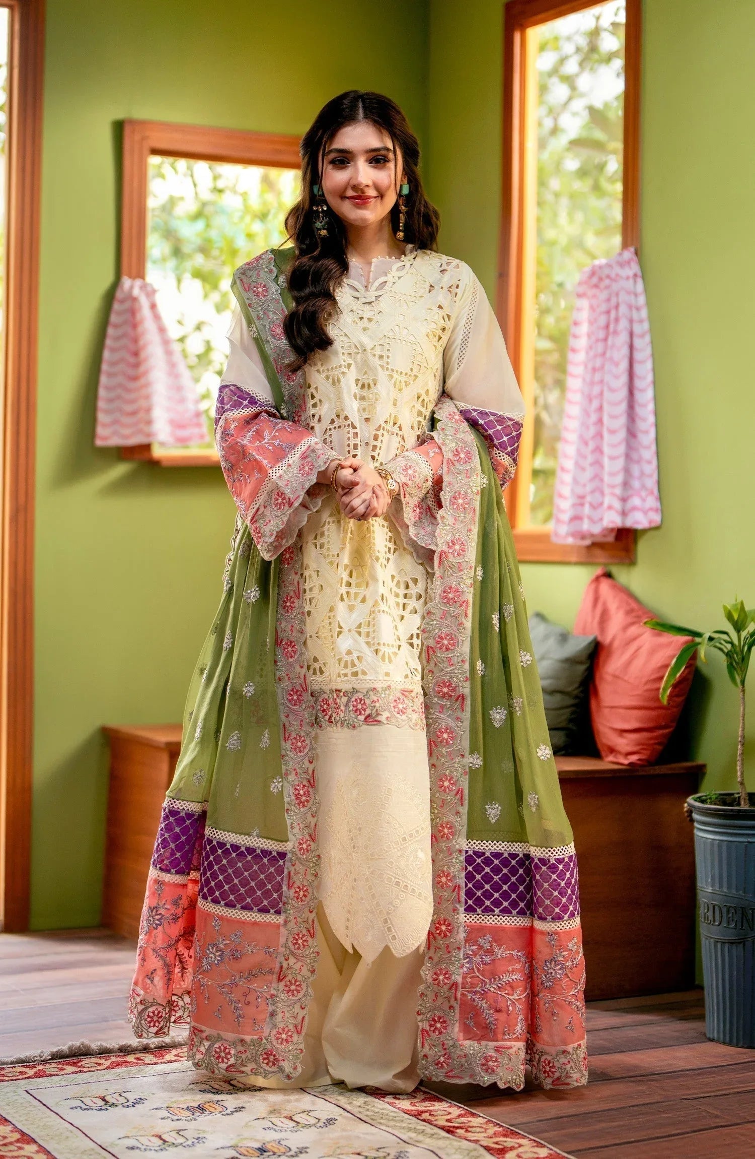 Maryum N Maria | Luxury Lawn 24 | Dina - Rang-e-Khaas