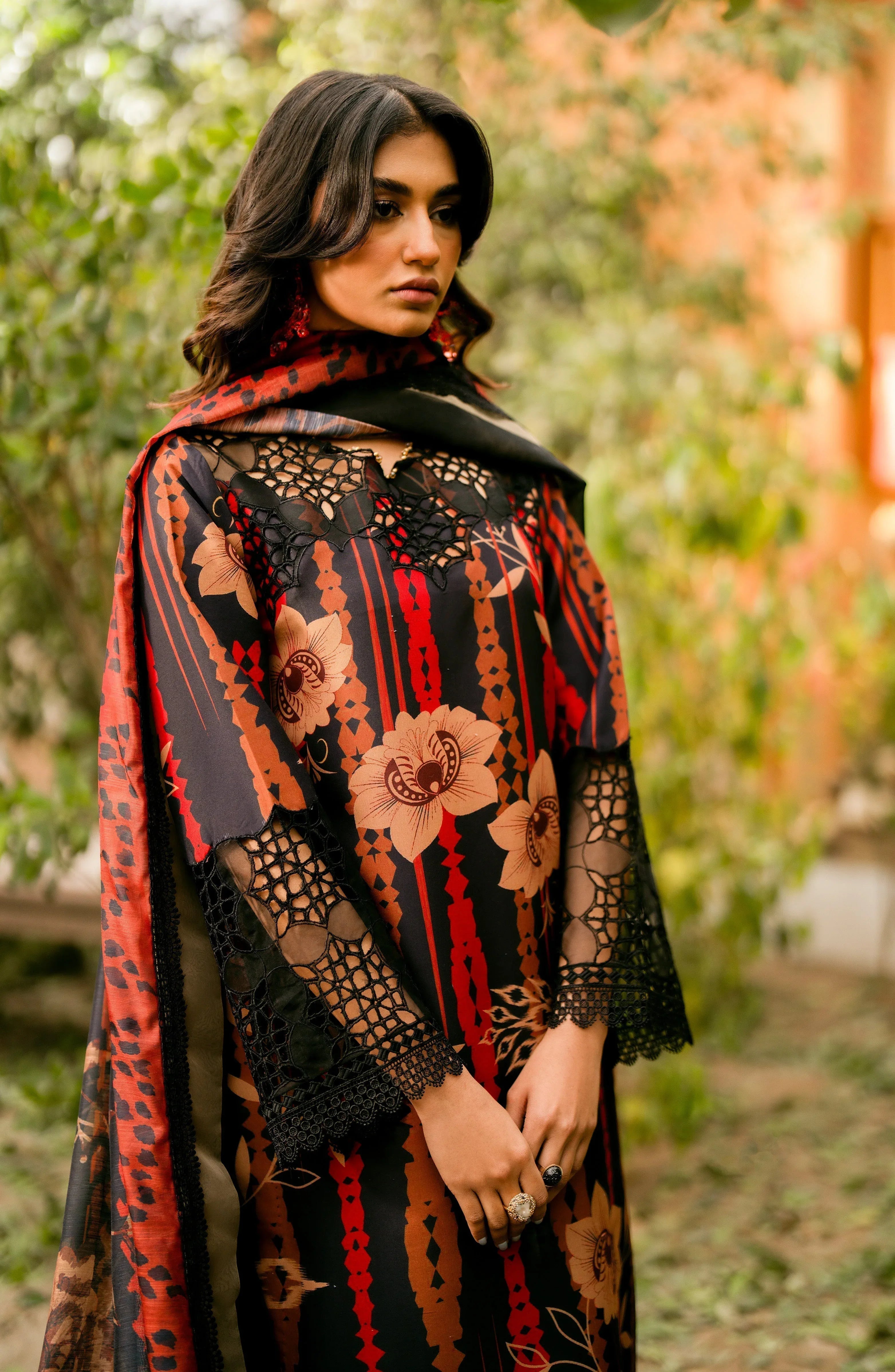 Maryum N Maria | Luxury Lawn 24 | Chione - Rang-e-Khaas