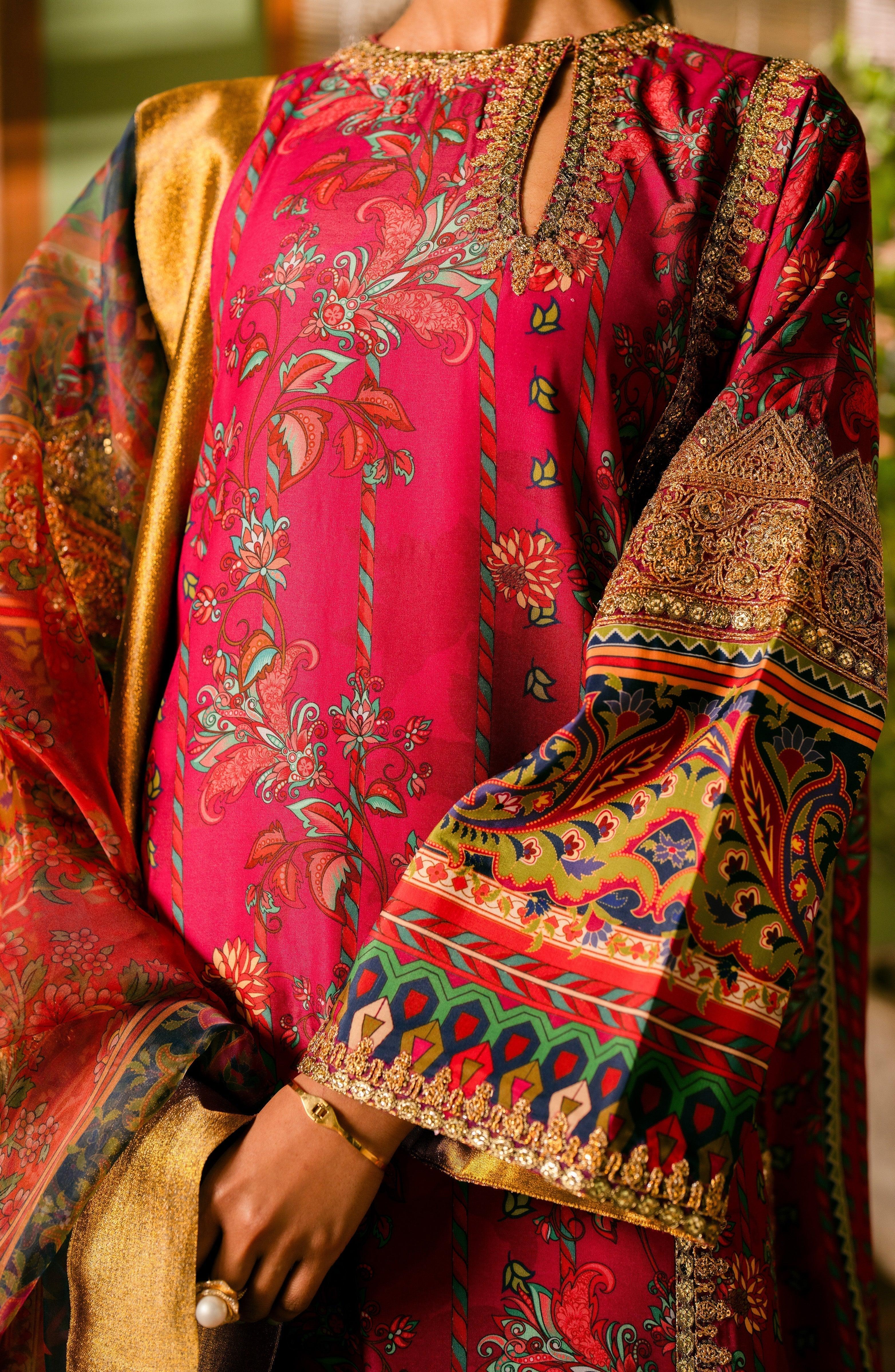 Maryum N Maria | Luxury Lawn 24 | Tefnut - Rang-e-Khaas