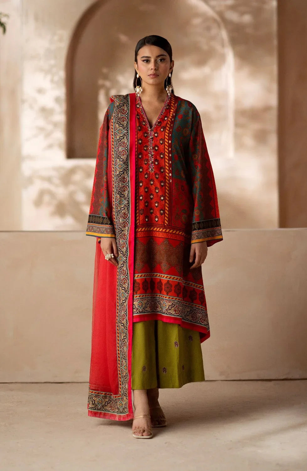 Maryum N Maria | Zeil Winter | NAVYA - MS40096 - Rang-e-Khaas