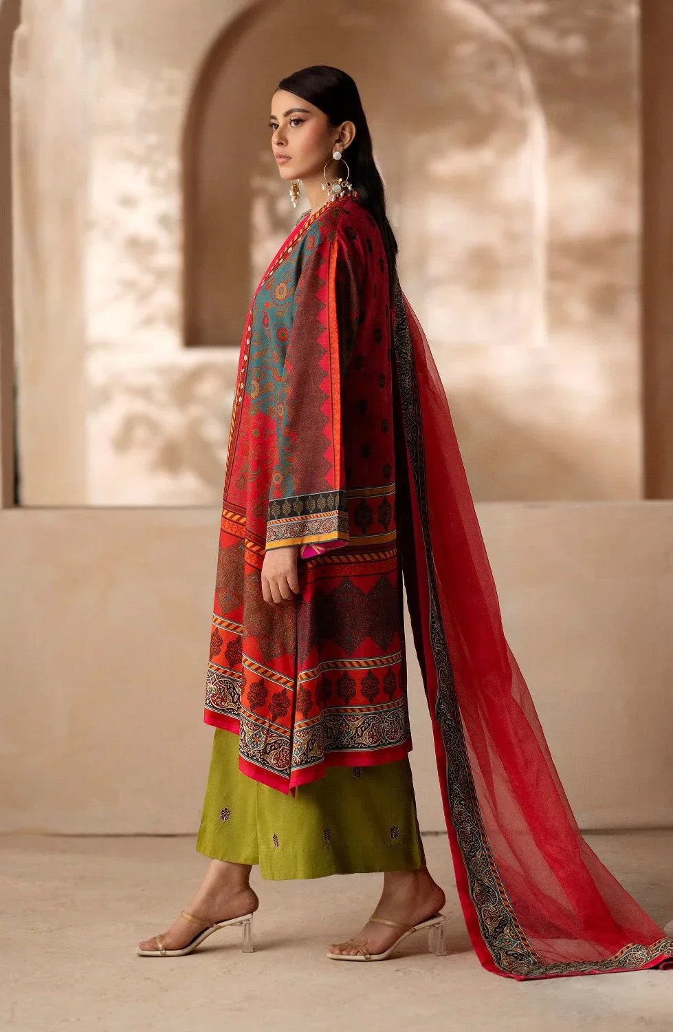 Maryum N Maria | Zeil Winter | NAVYA - MS40096 - Rang-e-Khaas