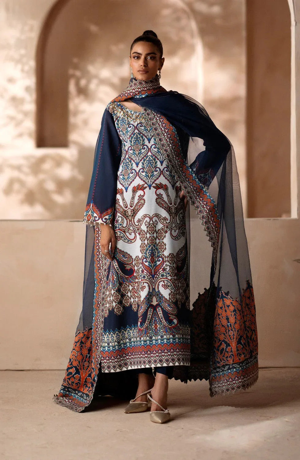 Maryum N Maria | Zeil Winter | CHARVI - MS40098 - Rang-e-Khaas