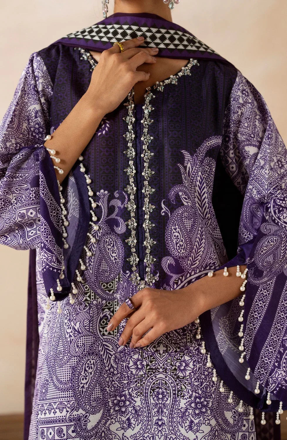 Maryum N Maria | Zeil Winter | ISHIKA - MS40100 - Rang-e-Khaas