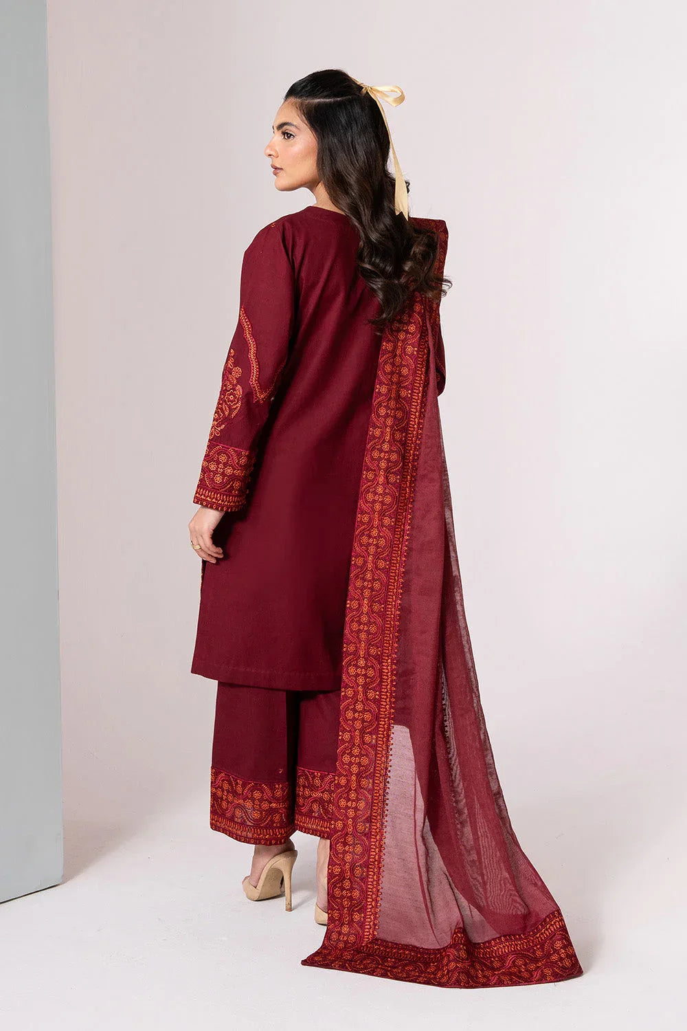 Maryum N Maria | Zuhur 25 | LIARA - Rang-e-Khaas