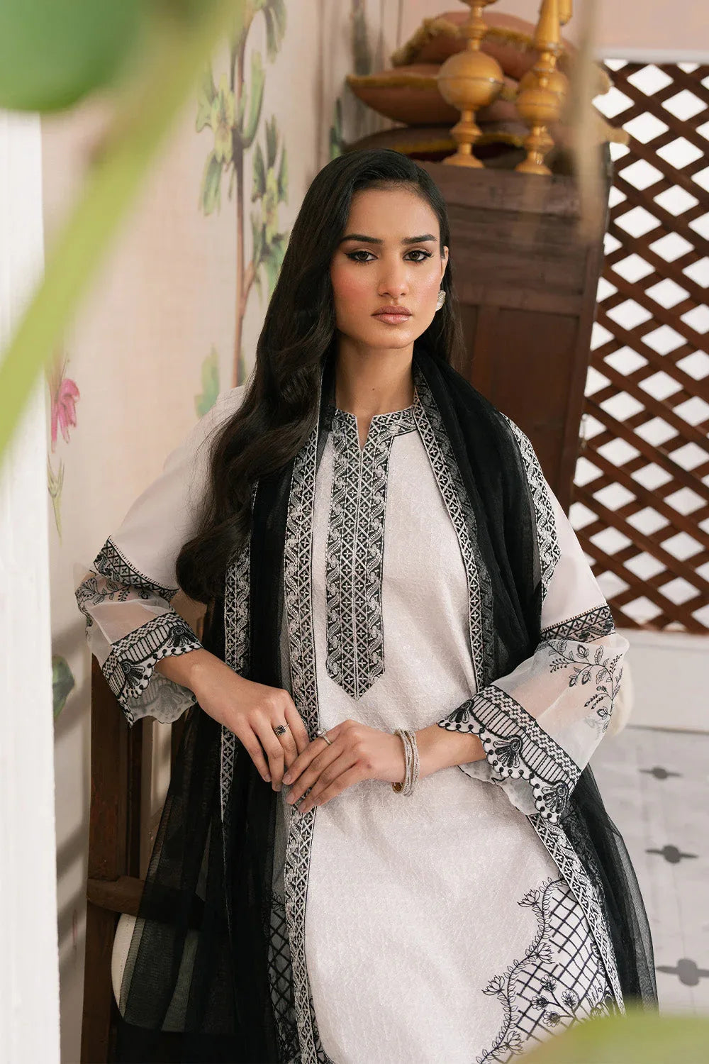 Maryum N Maria | Eid Luxury Lawn 25 | AZADEH - MS50147 - Rang-e-Khaas