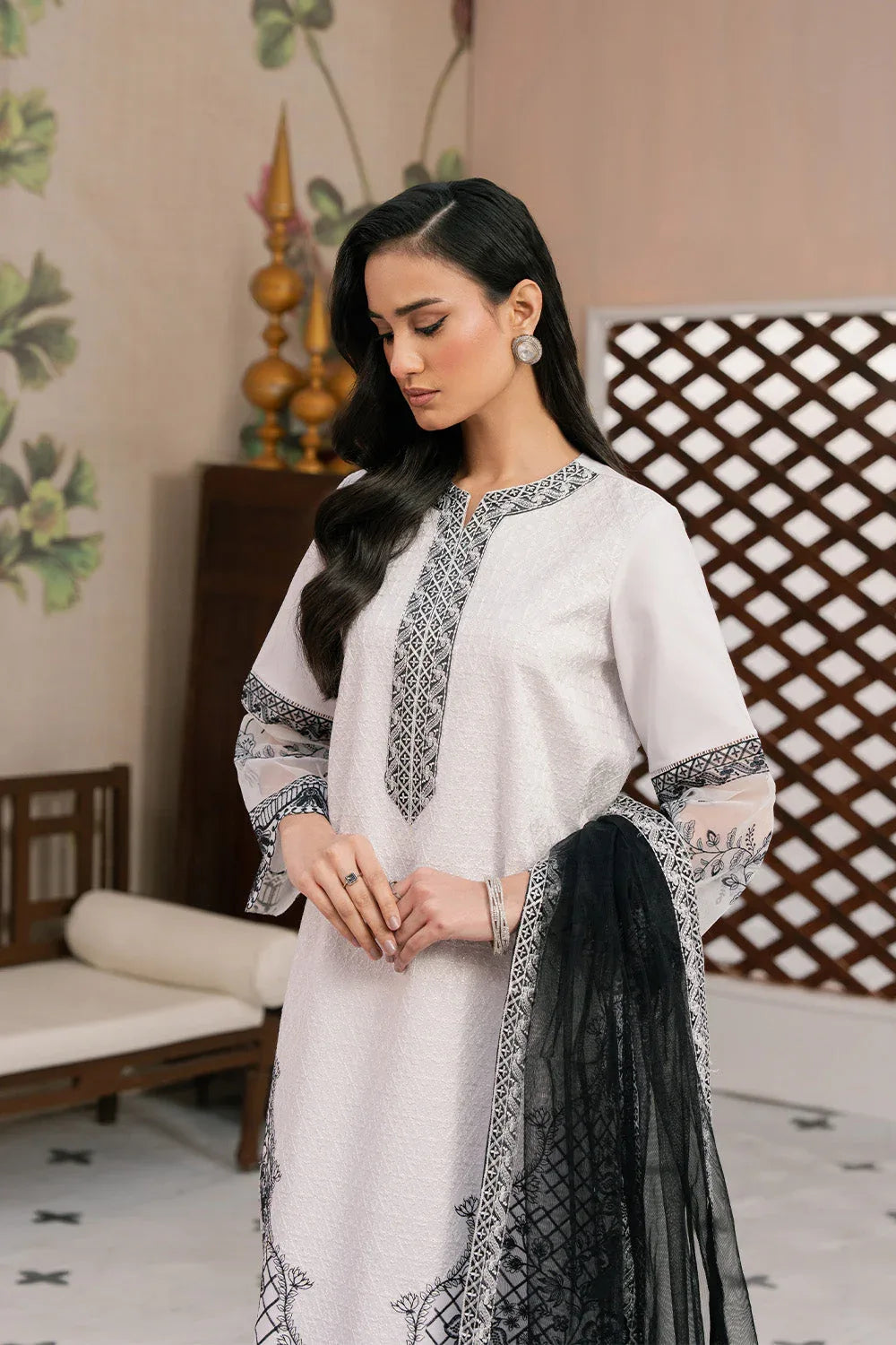 Maryum N Maria | Eid Luxury Lawn 25 | AZADEH - MS50147 - Rang-e-Khaas