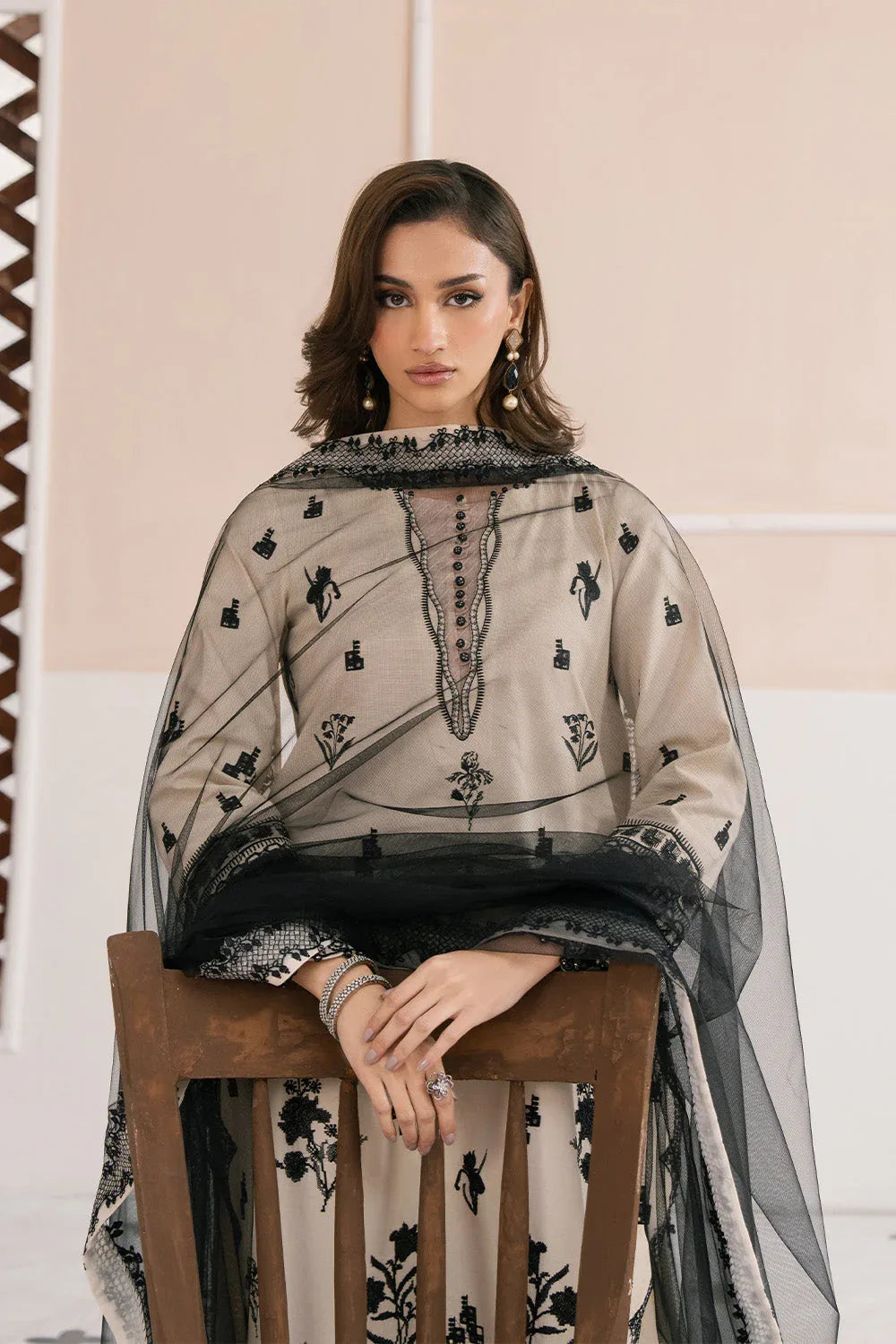Maryum N Maria | Eid Luxury Lawn 25 | ATEFEH - MS50157 - Rang-e-Khaas