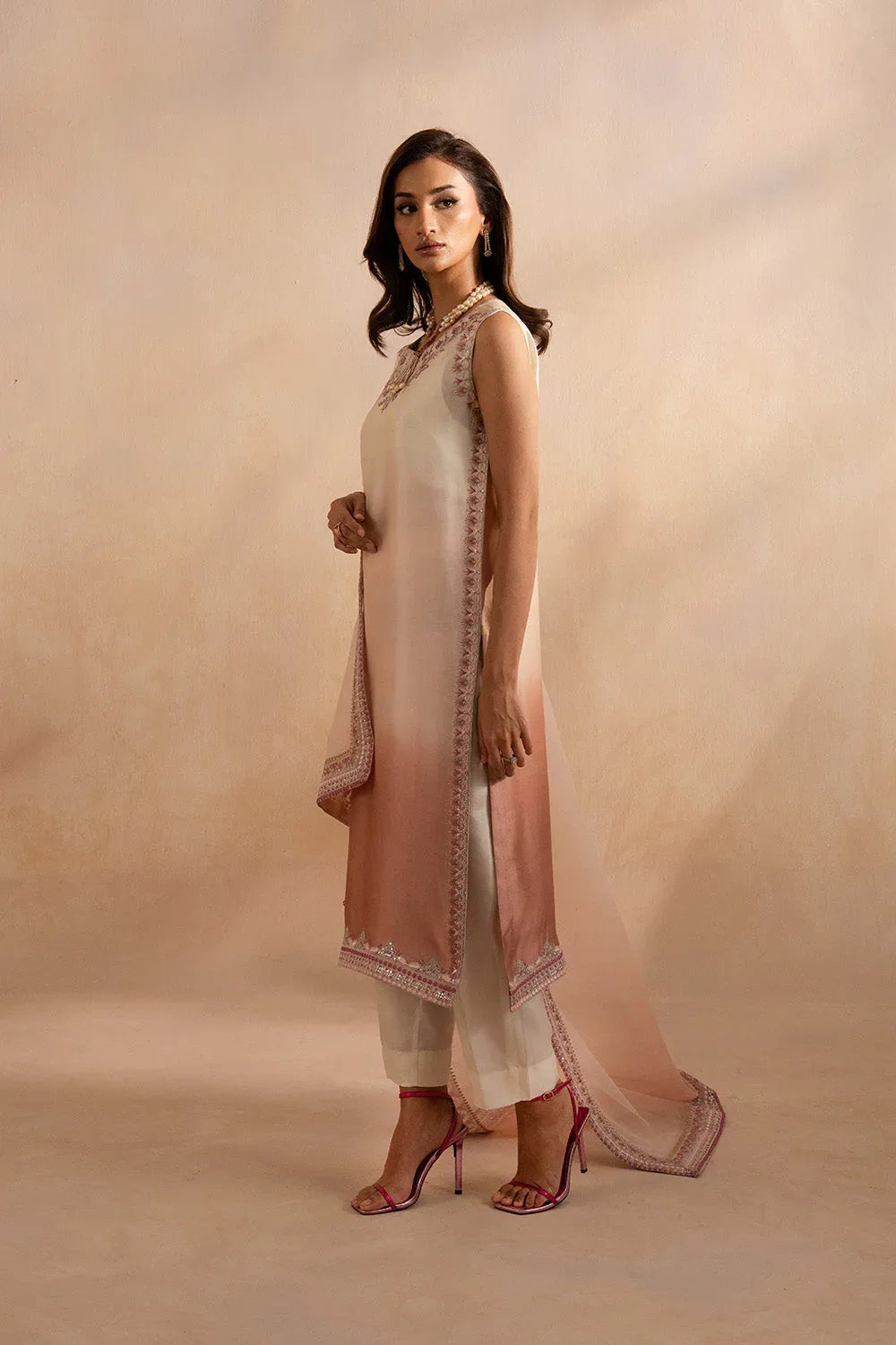Maryum N Maria | Dhahab 25 | AURA - MS50261 - Rang-e-Khaas