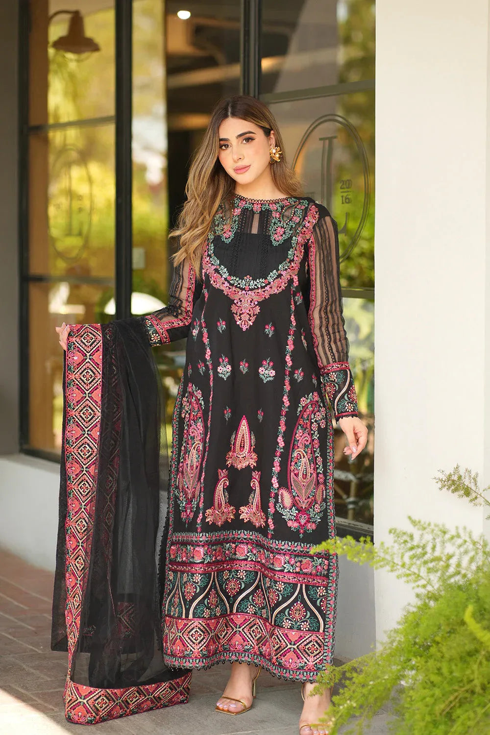 Maryum N Maria | Koel 25 | ÁINE - MS50274 - Rang-e-Khaas