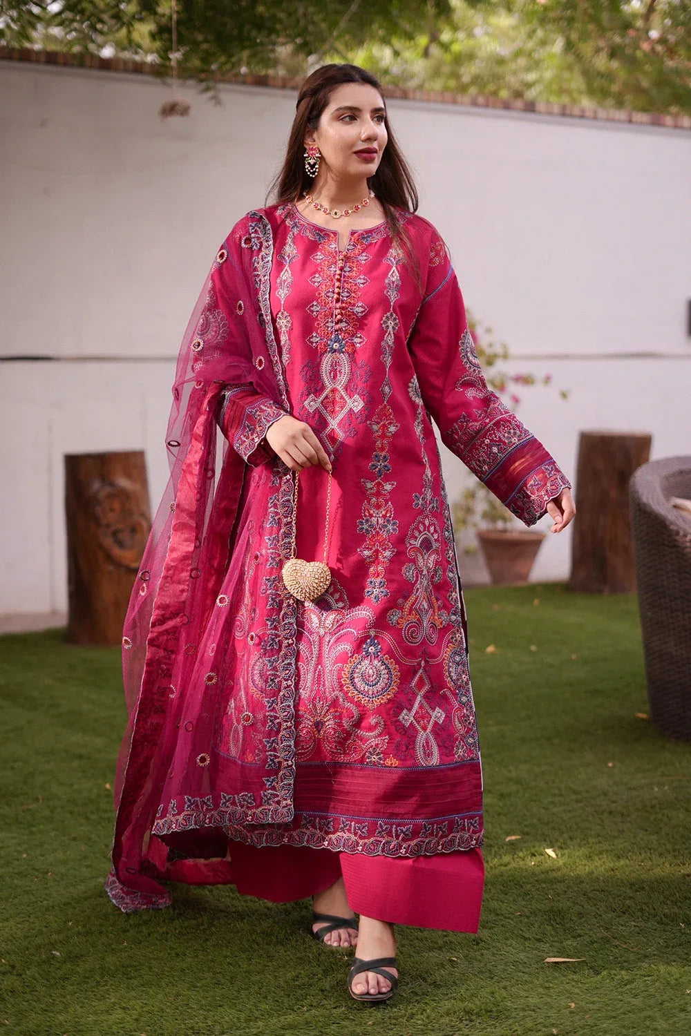 Maryum N Maria | Koel 25 | ÉABHA - MS50284 - Rang-e-Khaas