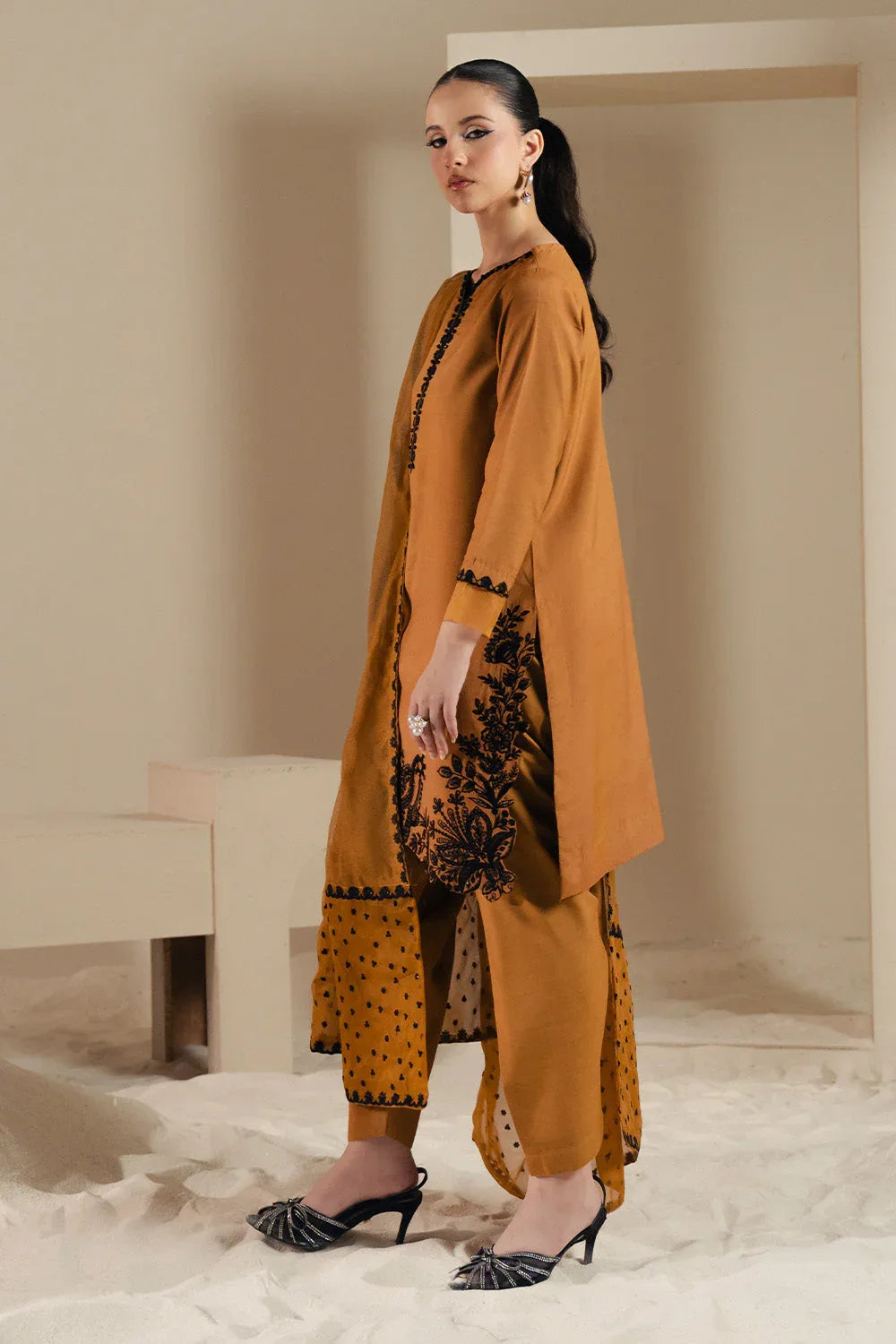 Maryum N Maria | Lyla Pret | MUSE - MS50374 - Rang-e-Khaas