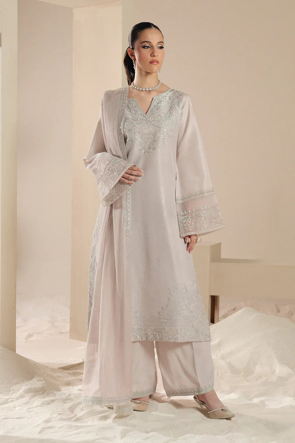 Maryum N Maria | Lyla Pret | VICI - MS50384 - Rang-e-Khaas