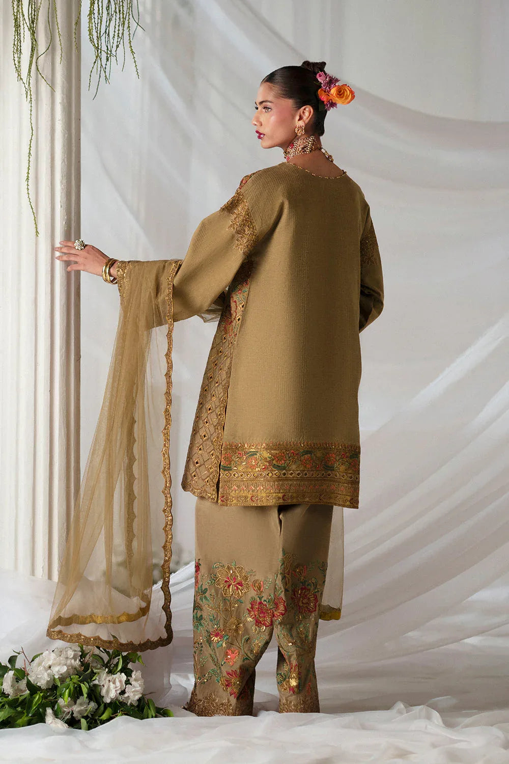 Maryum N Maria | Musawir Formals | MICAH - MS50388 - Rang-e-Khaas