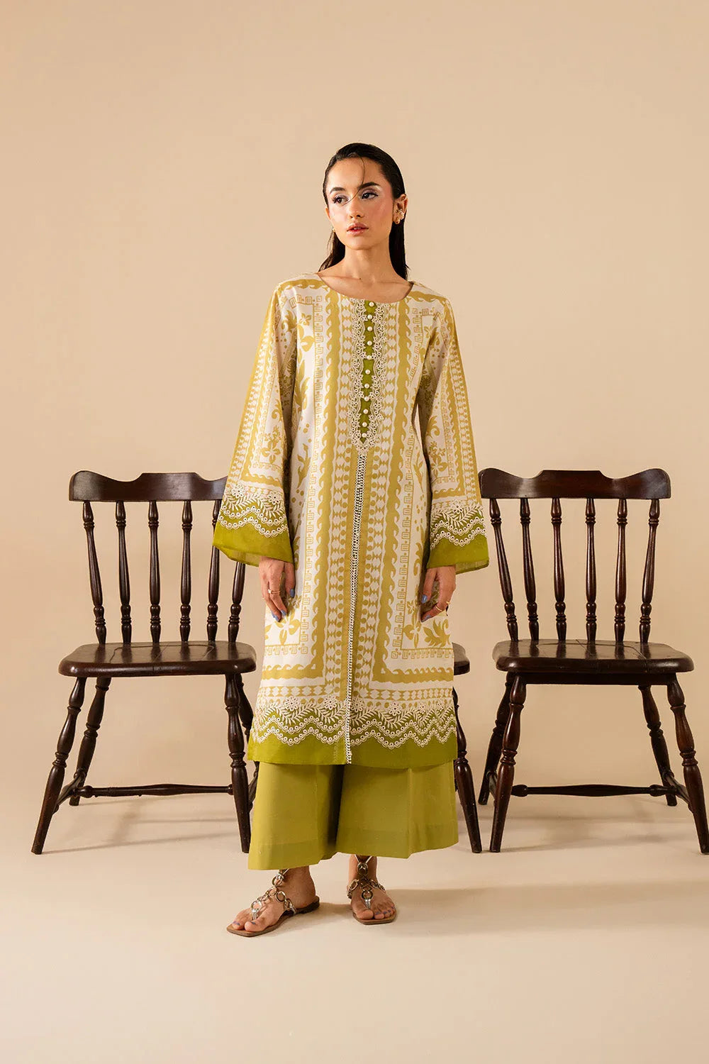 Maryum N Maria | Floren Lawn | ILLIANA - Rang-e-Khaas