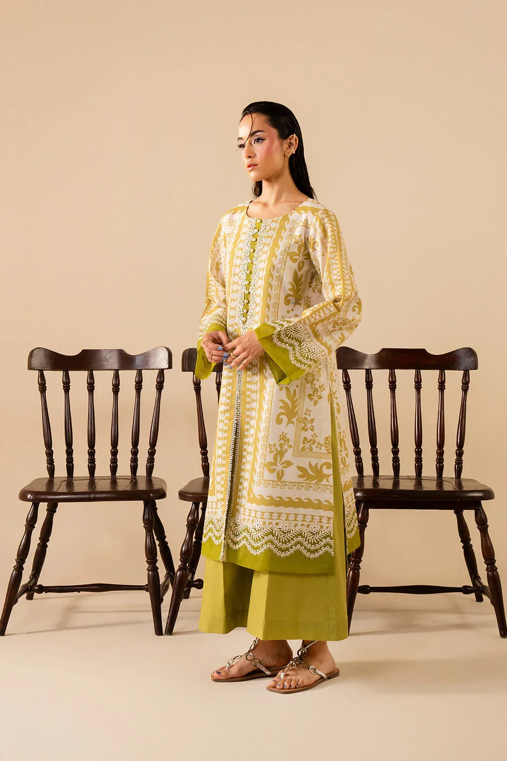 Maryum N Maria | Floren Lawn | ILLIANA - Rang-e-Khaas