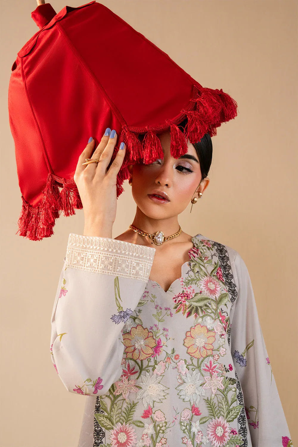 Maryum N Maria | Floren Lawn |   DAISY - Rang-e-Khaas