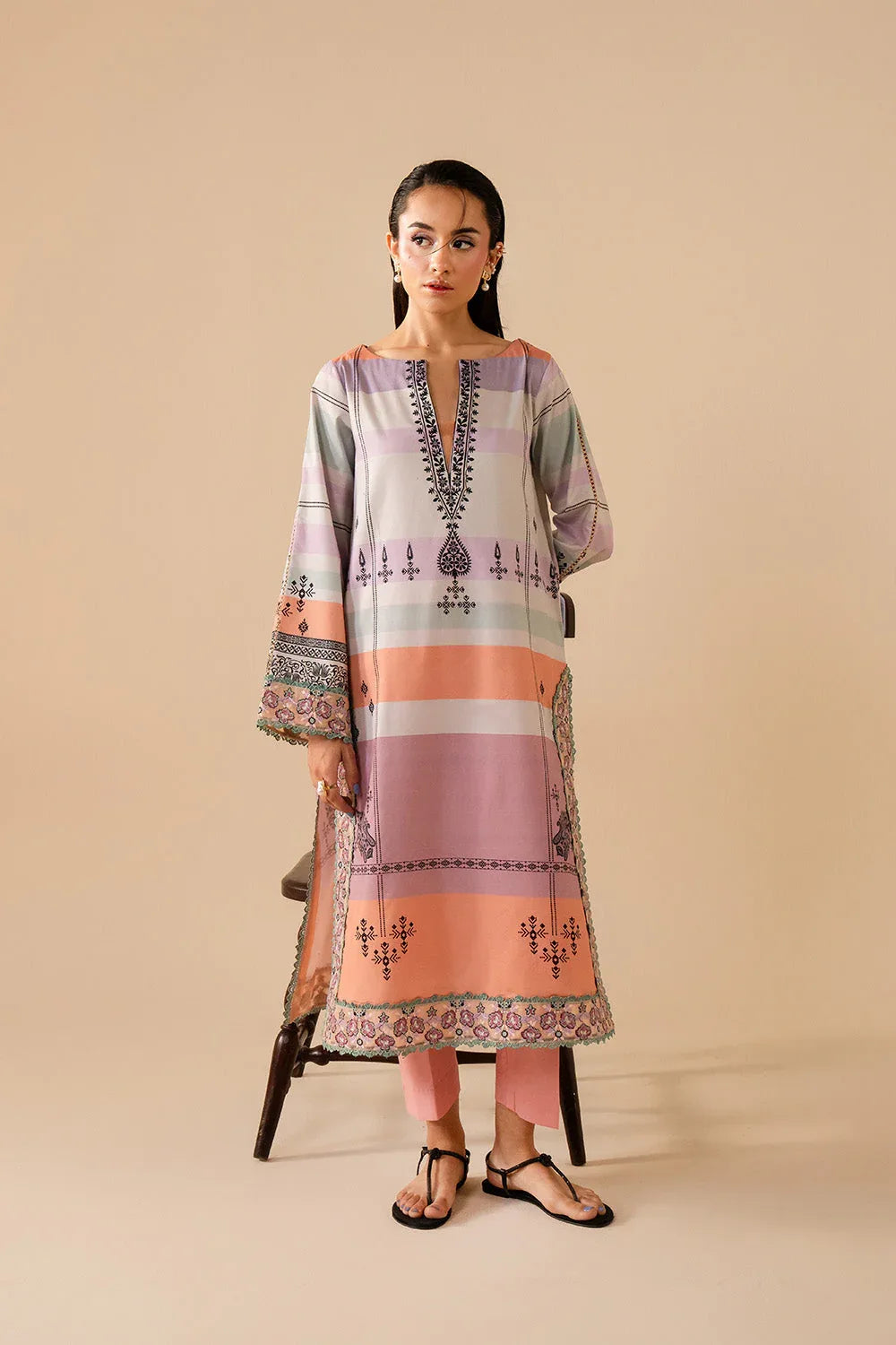 Maryum N Maria | Floren Lawn | CLARA - Rang-e-Khaas