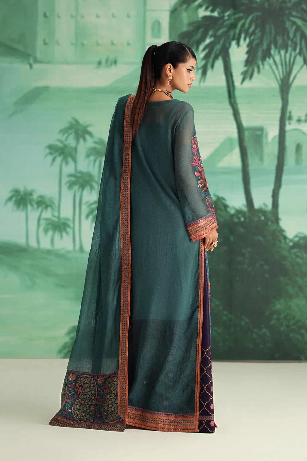 Maryum N Maria | Mushal Formals | AMÉELIE - MSU5542 - Rang-e-Khaas