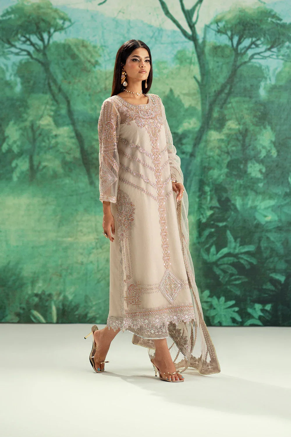 Maryum N Maria | Mushal Formals | GISÈLE - MSU5553 - Rang-e-Khaas