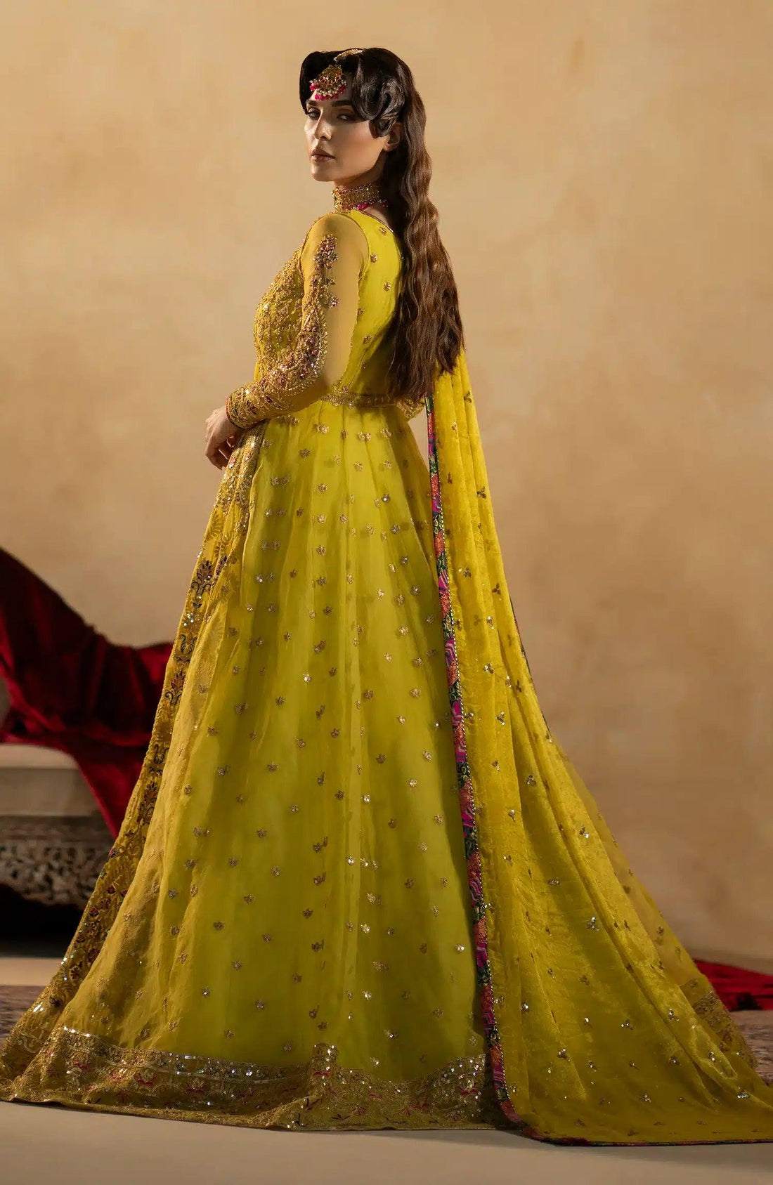 Maryum N Maria | Zamani Beghum Formals 23 | Peridot-(MW23-511) - Rang-e-Khaas