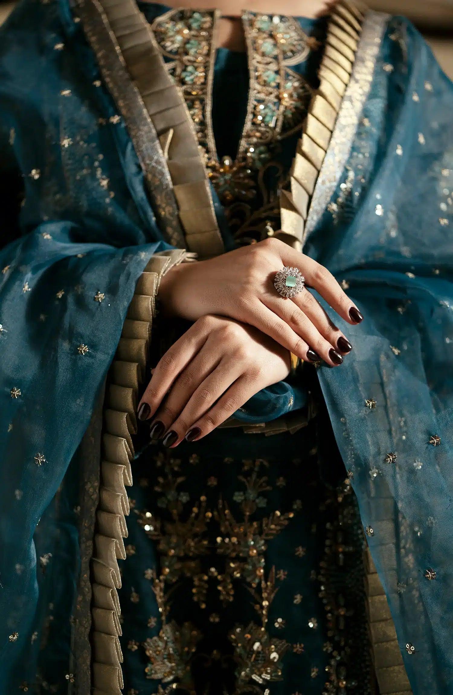Maryum N Maria | Zamani Beghum Formals 23 | Zircon-(MW23-514) - Rang-e-Khaas