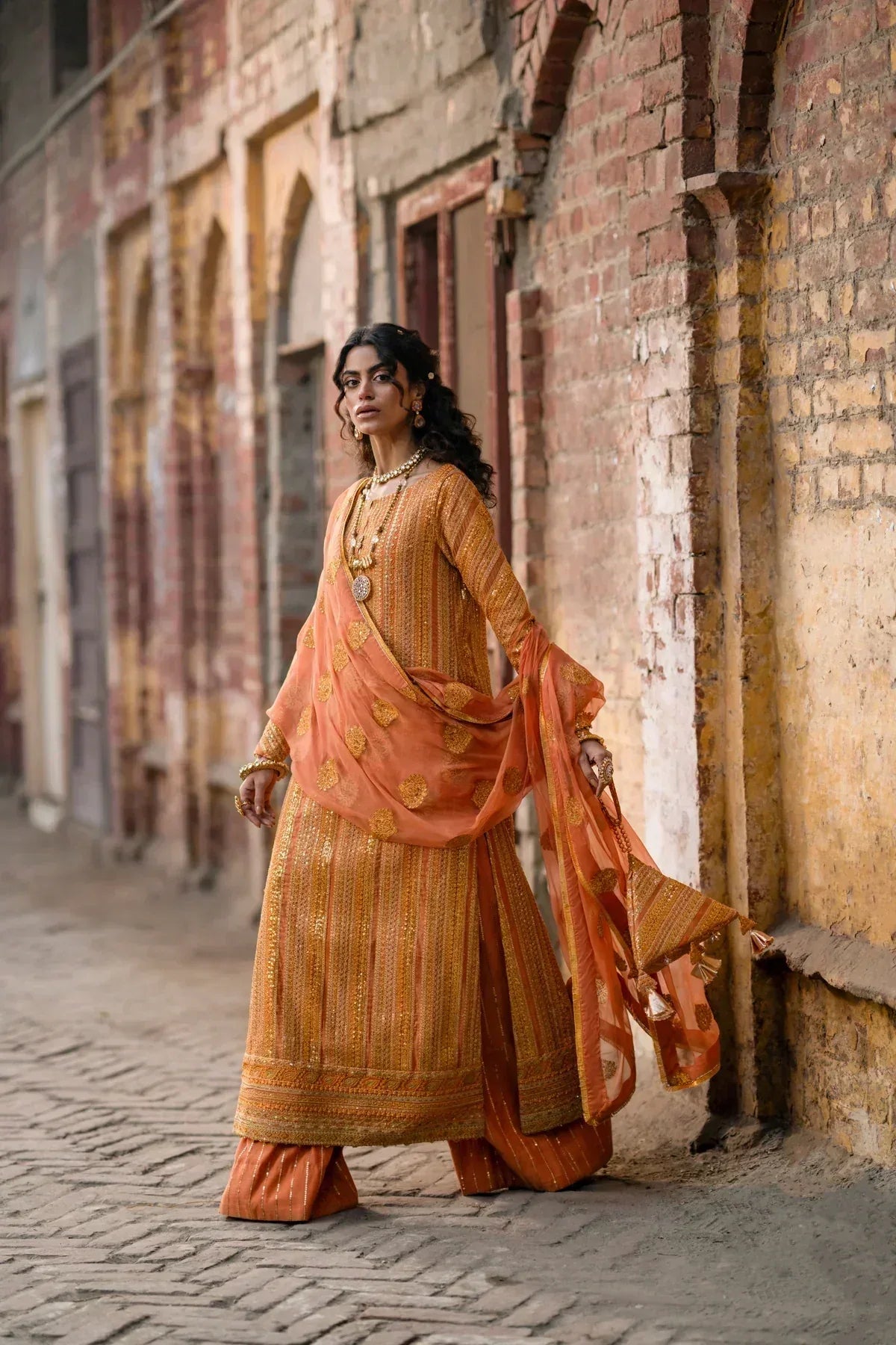 Erum Khan | Mannat Formals | Shamma - Rang-e-Khaas