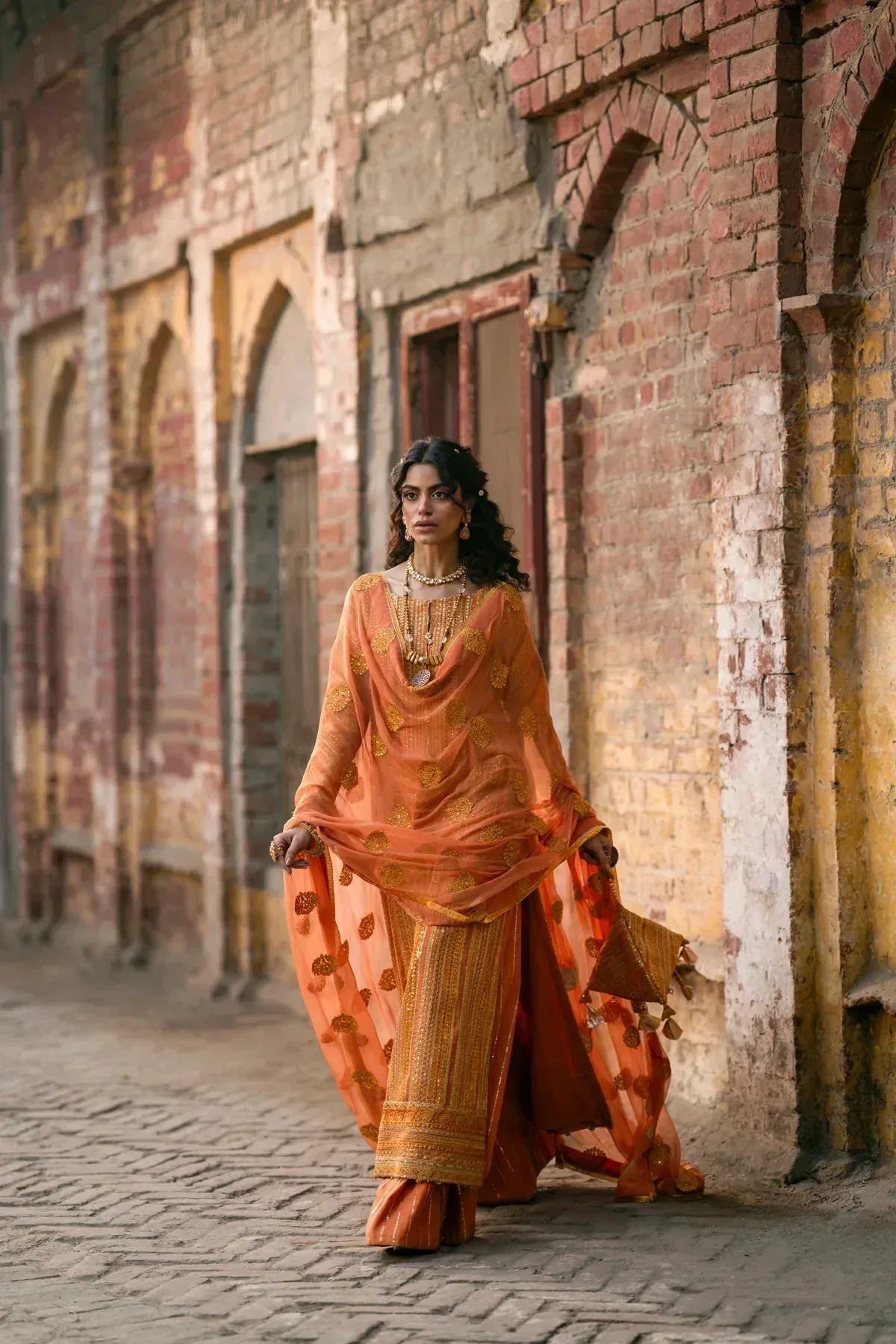 Erum Khan | Mannat Formals | Shamma - Rang-e-Khaas