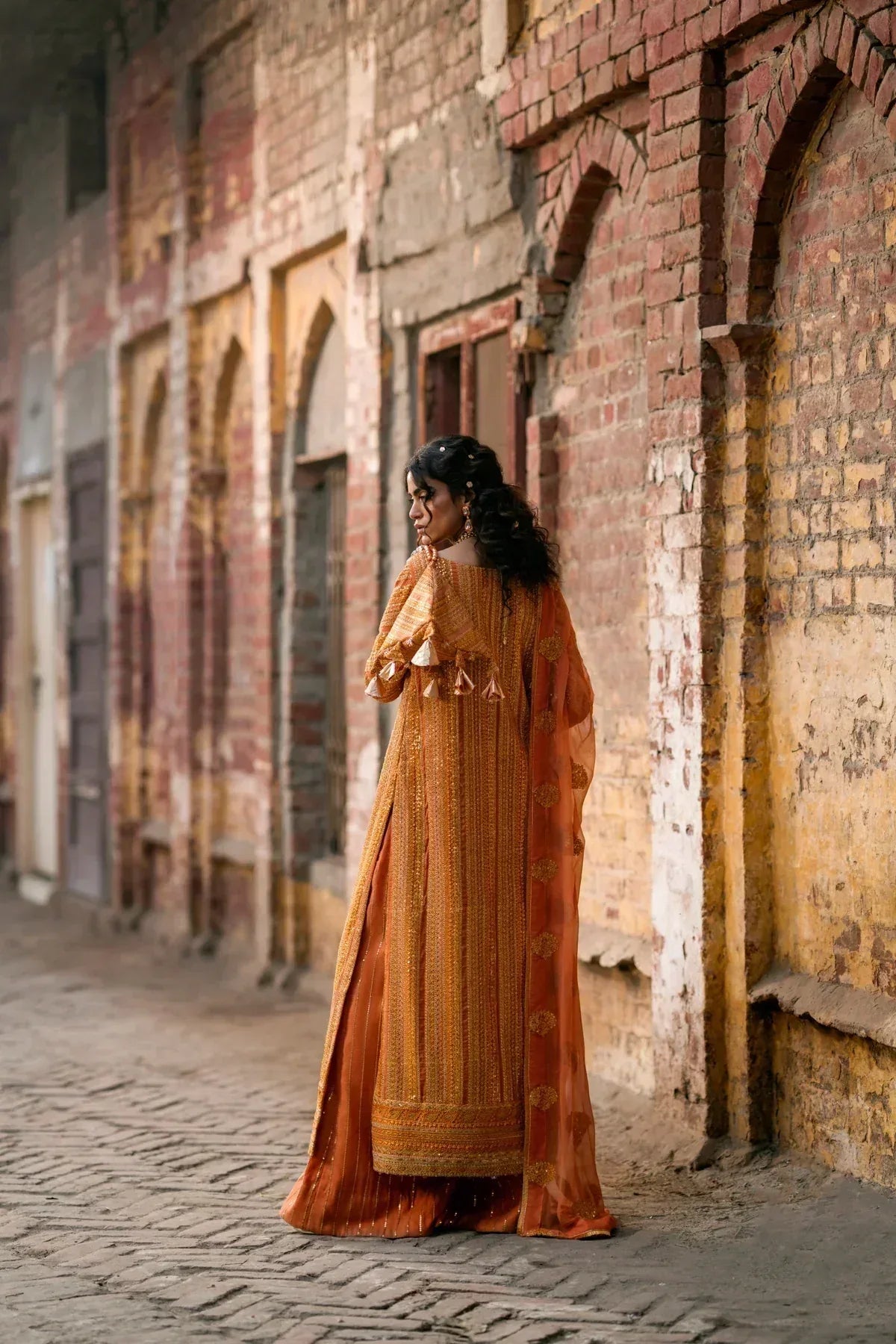 Erum Khan | Mannat Formals | Shamma - Rang-e-Khaas