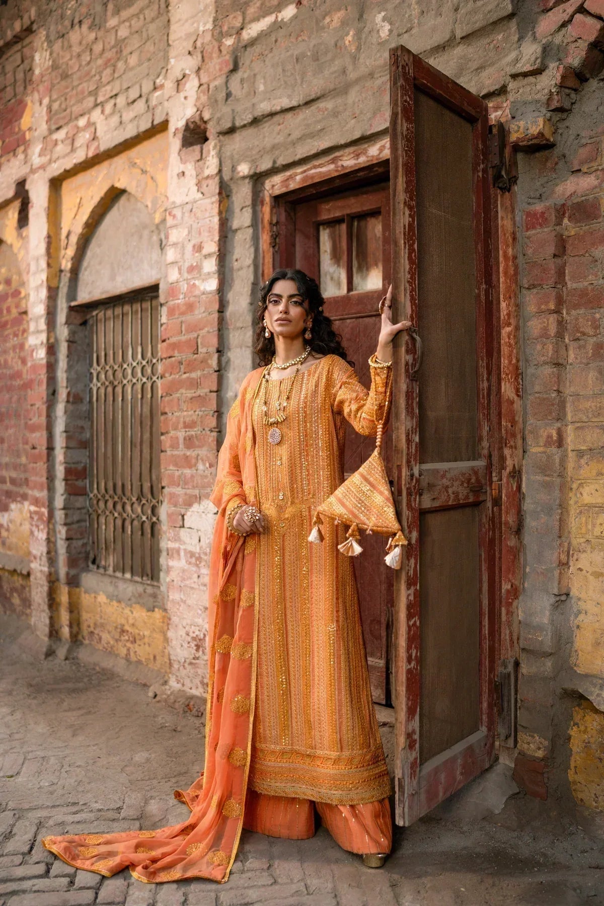 Erum Khan | Mannat Formals | Shamma - Rang-e-Khaas